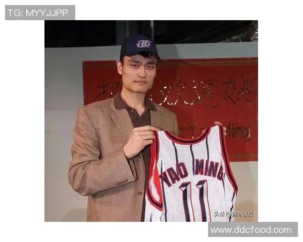 姚明与亲驴的奇妙邂逅探讨人与动物之间的深厚情感与友谊