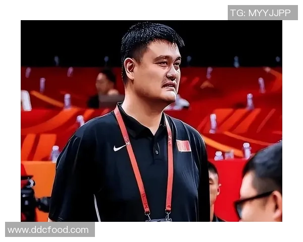姚明亲临辽源篮球盛会引领年轻球员追逐梦想与激情