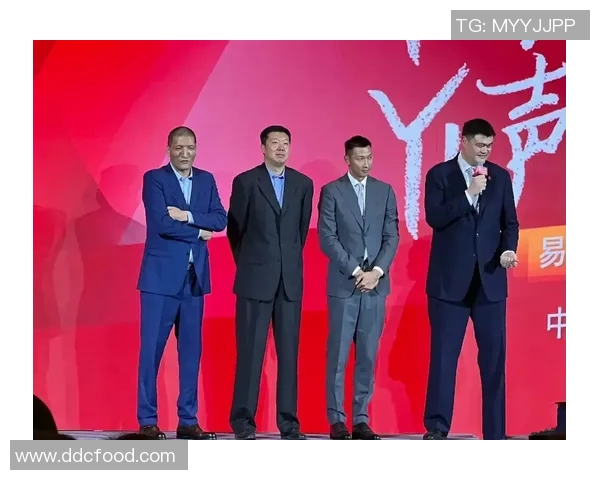 姚明幽默插画大赏展现篮球巨星的搞笑一面与生活趣事