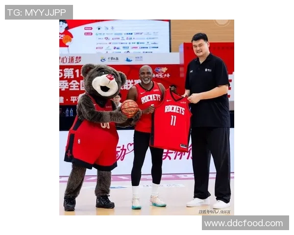 猫王与姚明的世纪对决谁能在舞台与篮球场上胜出