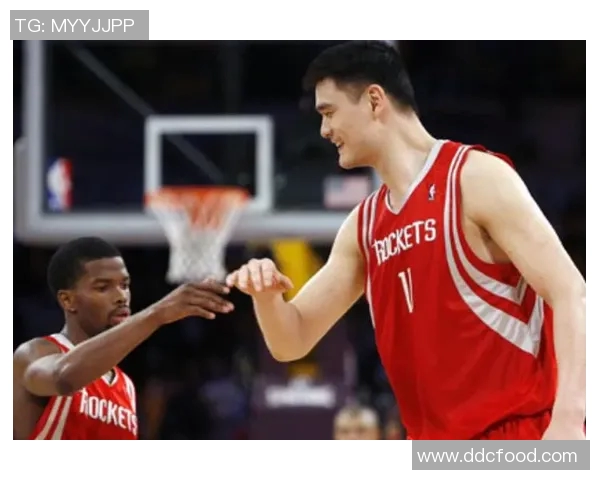 山东姚明打球的传奇故事与篮球梦想的追逐之路