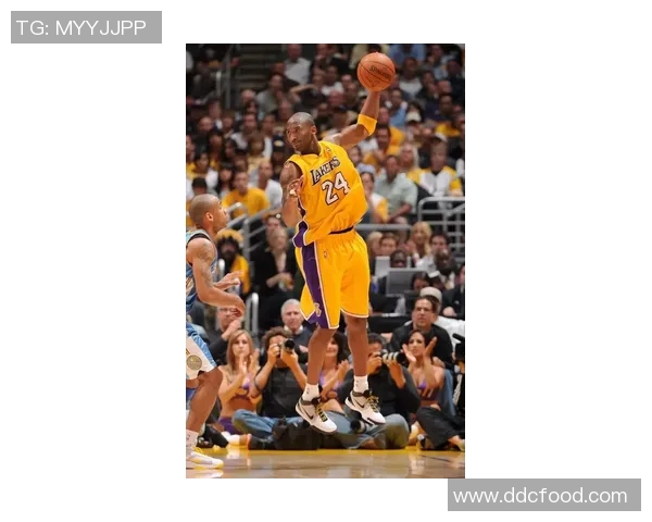 足球明星为何不愿意赠送签名鞋子给球迷的深层原因分析